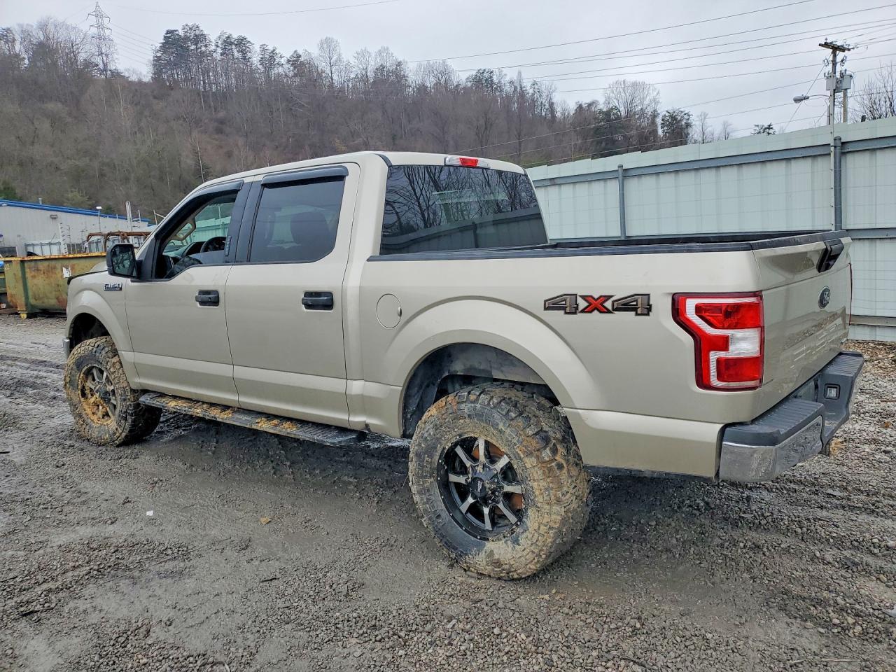 2018 Ford F150 Supercrew - Фото 2