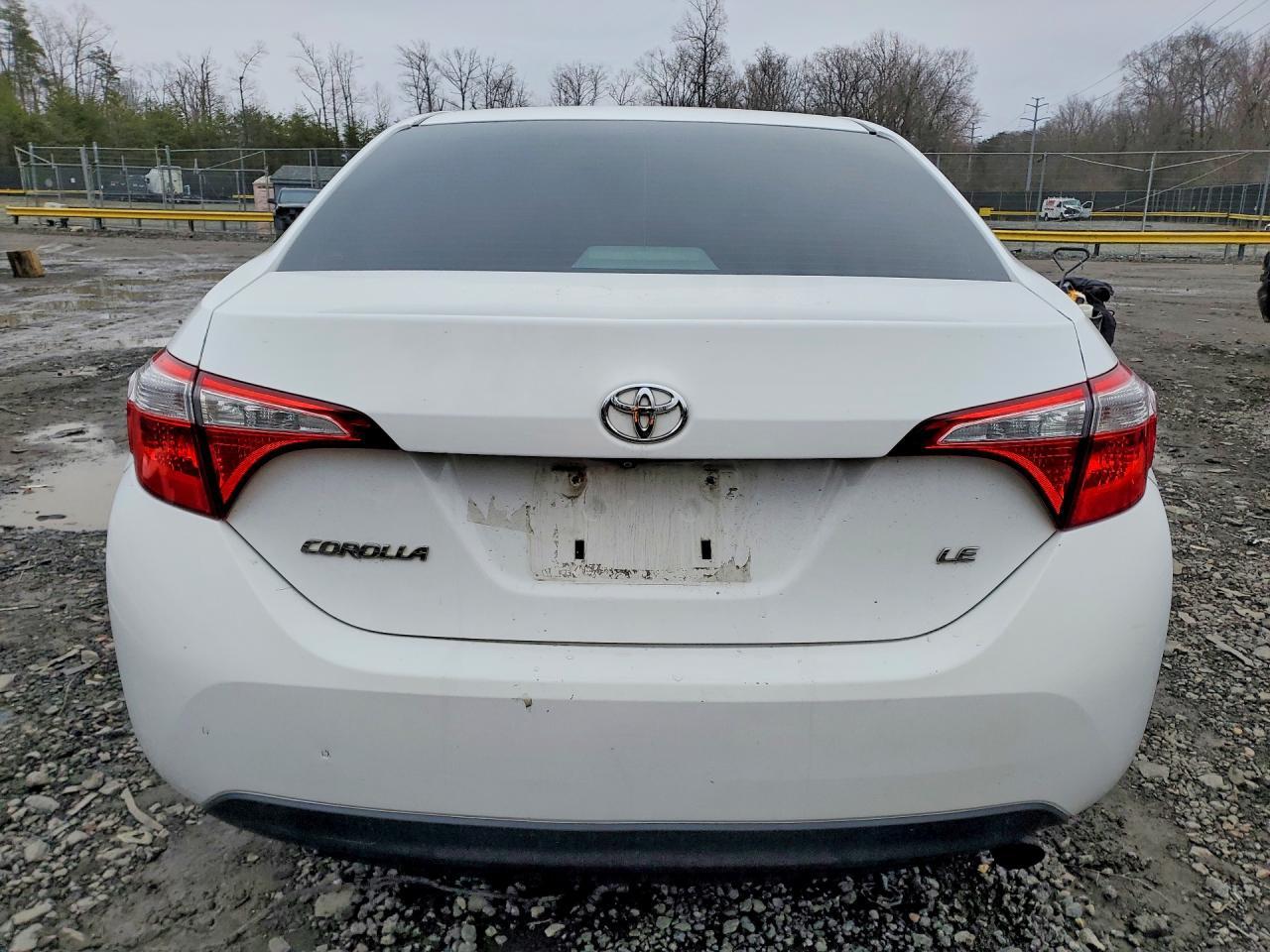2014 Toyota Corolla Le Plus - Фото 6