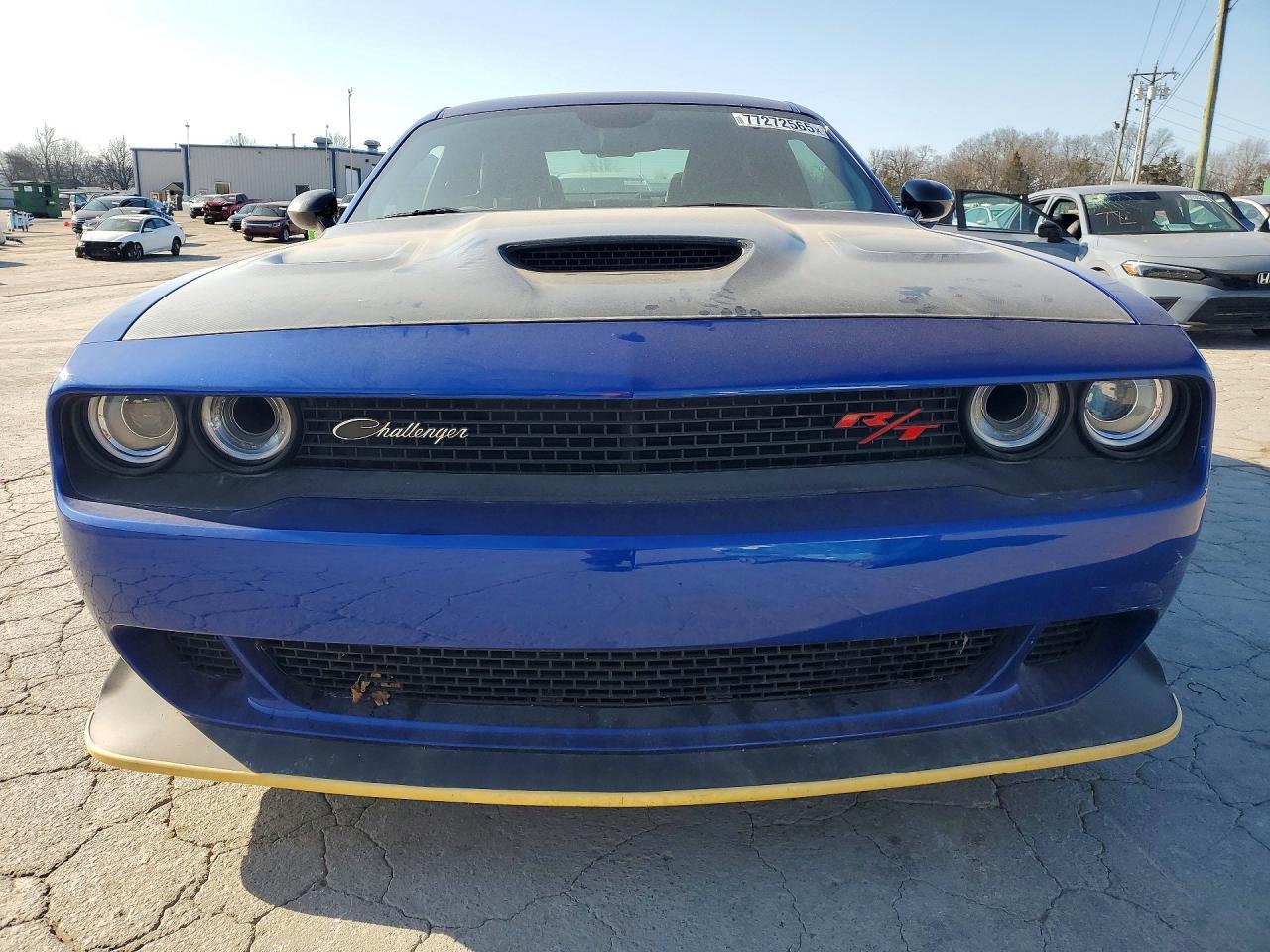 2022 Dodge Challenger - Фото 5