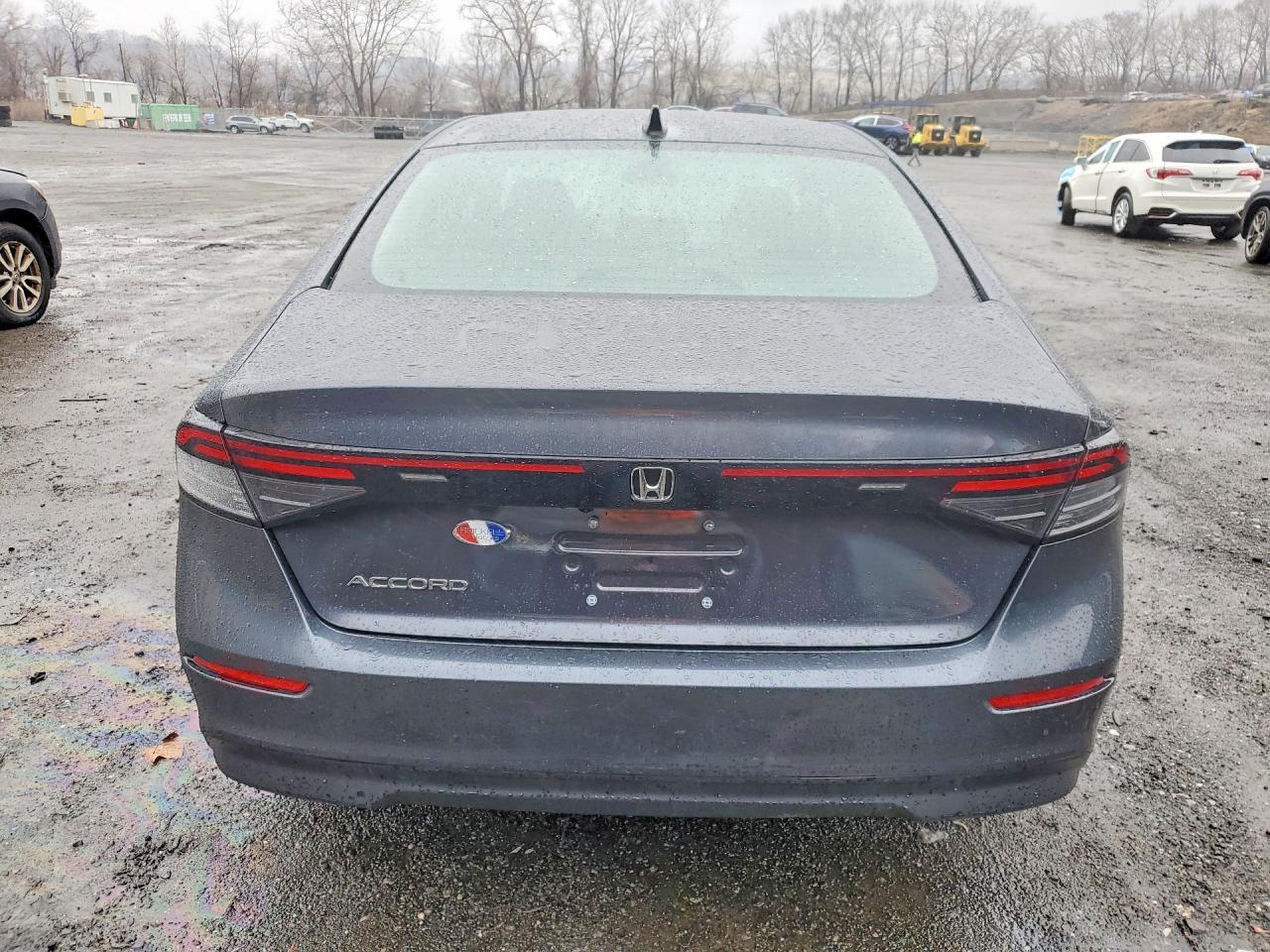 2025 Honda Accord Se - Image 6