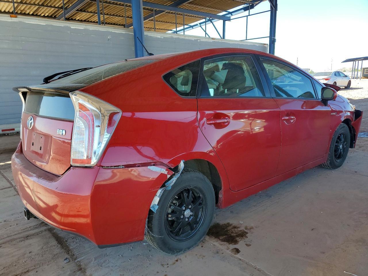 2015 Toyota Prius Two - Image 3