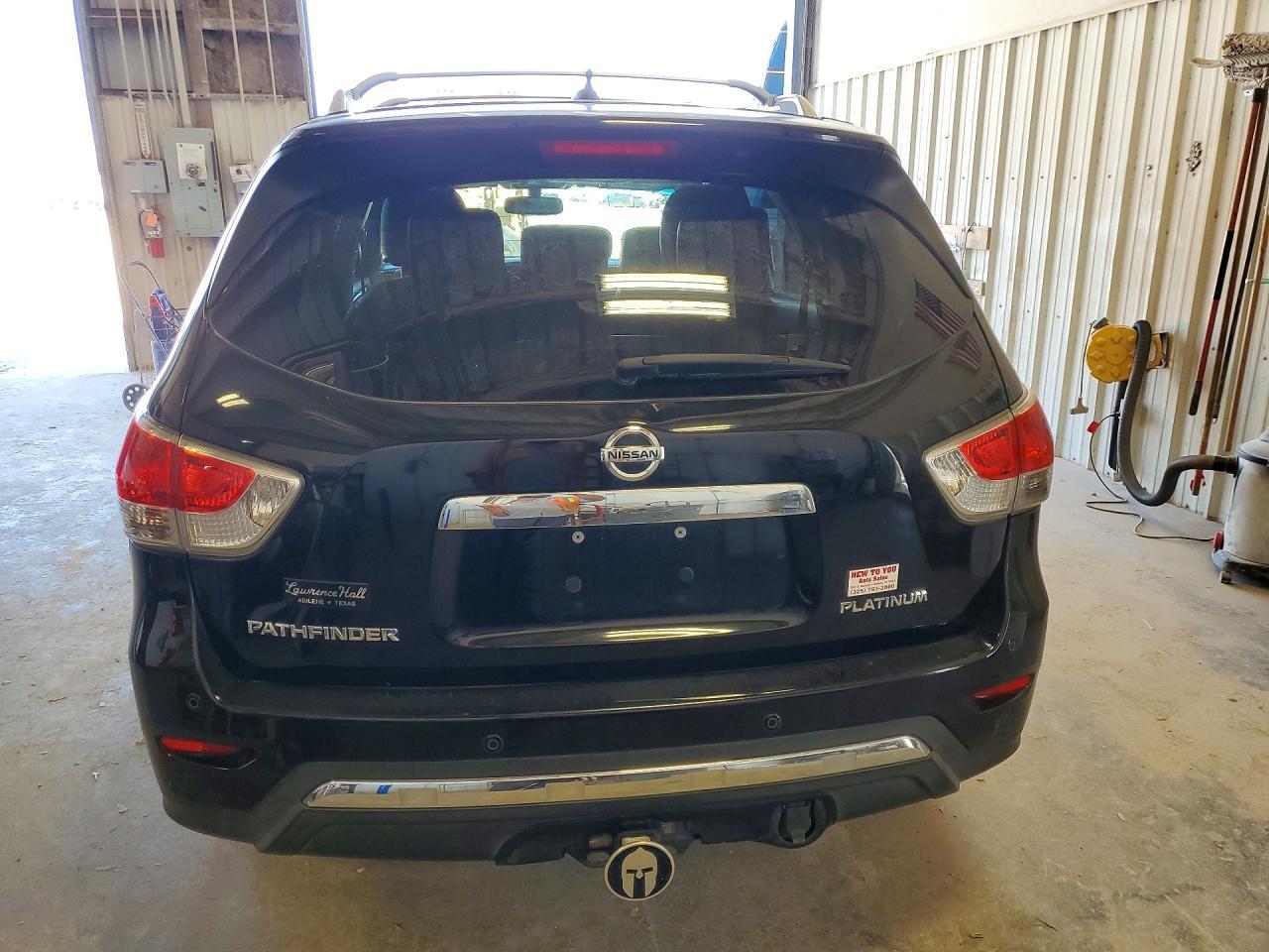 2014 Nissan Pathfinder S - Image 6