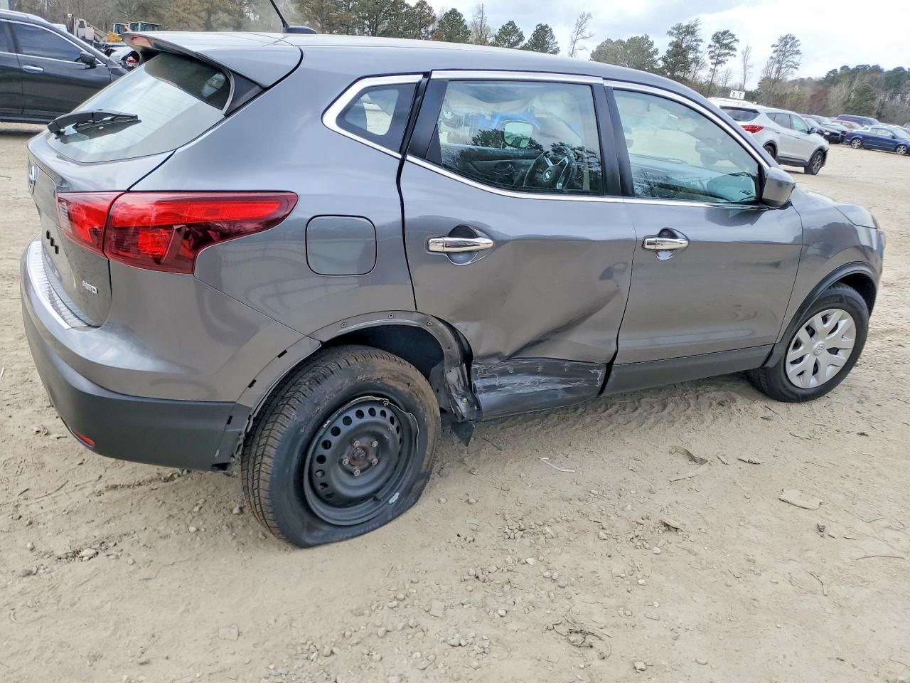 2019 Niss Rogue Sport S - Фото 3