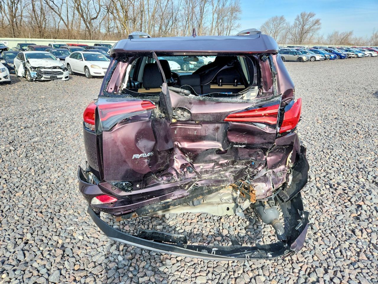 2018 Toyota Rav4 Xle - Image 6