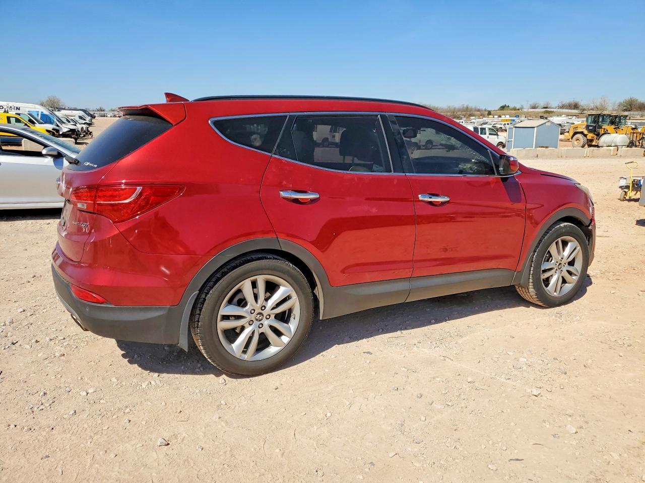2014 Hyundai Santa Fe - Image 3