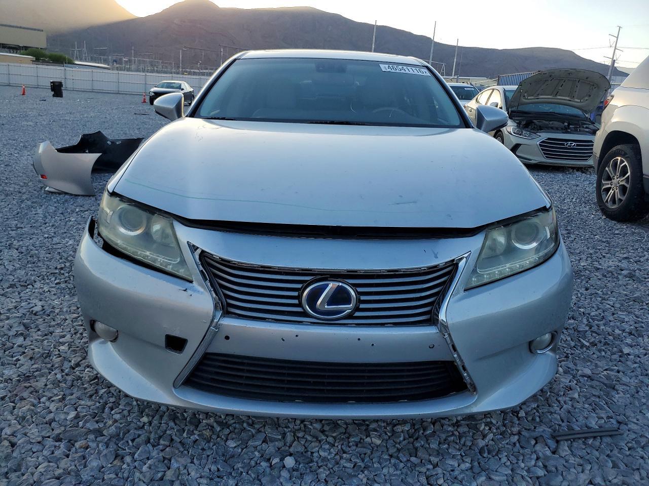 2013 Lexus Es 300H Base - Фото 5