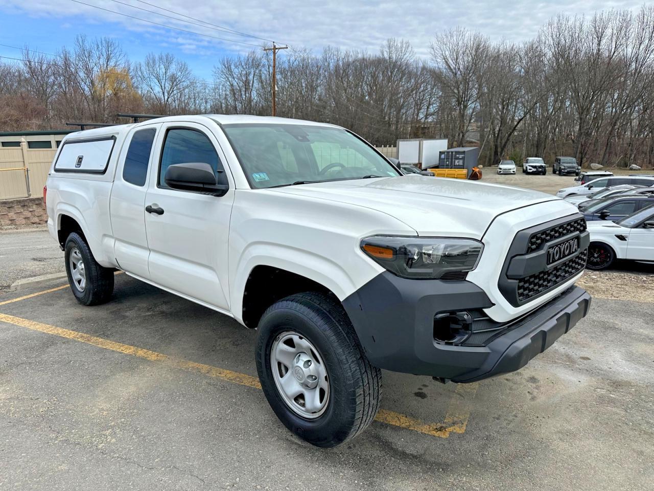 2019 Toyota Tacoma Sr - Image 4