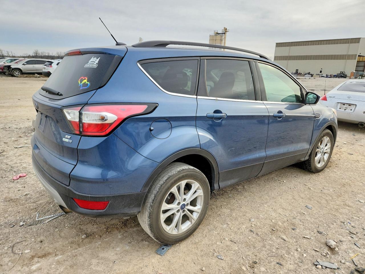 2018 Ford Escape Se - Фото 3