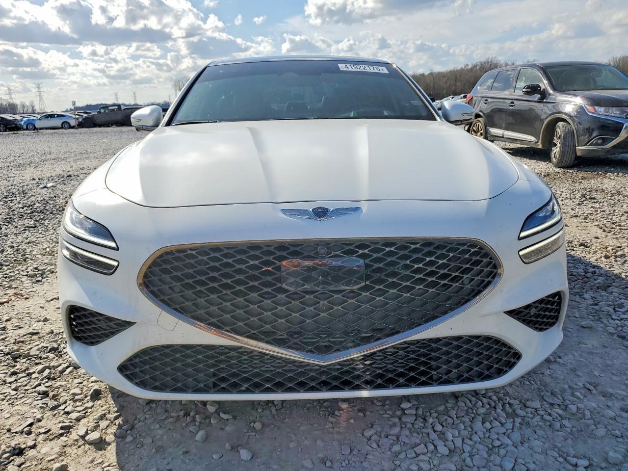 2022 Genesis G70 - Фото 5