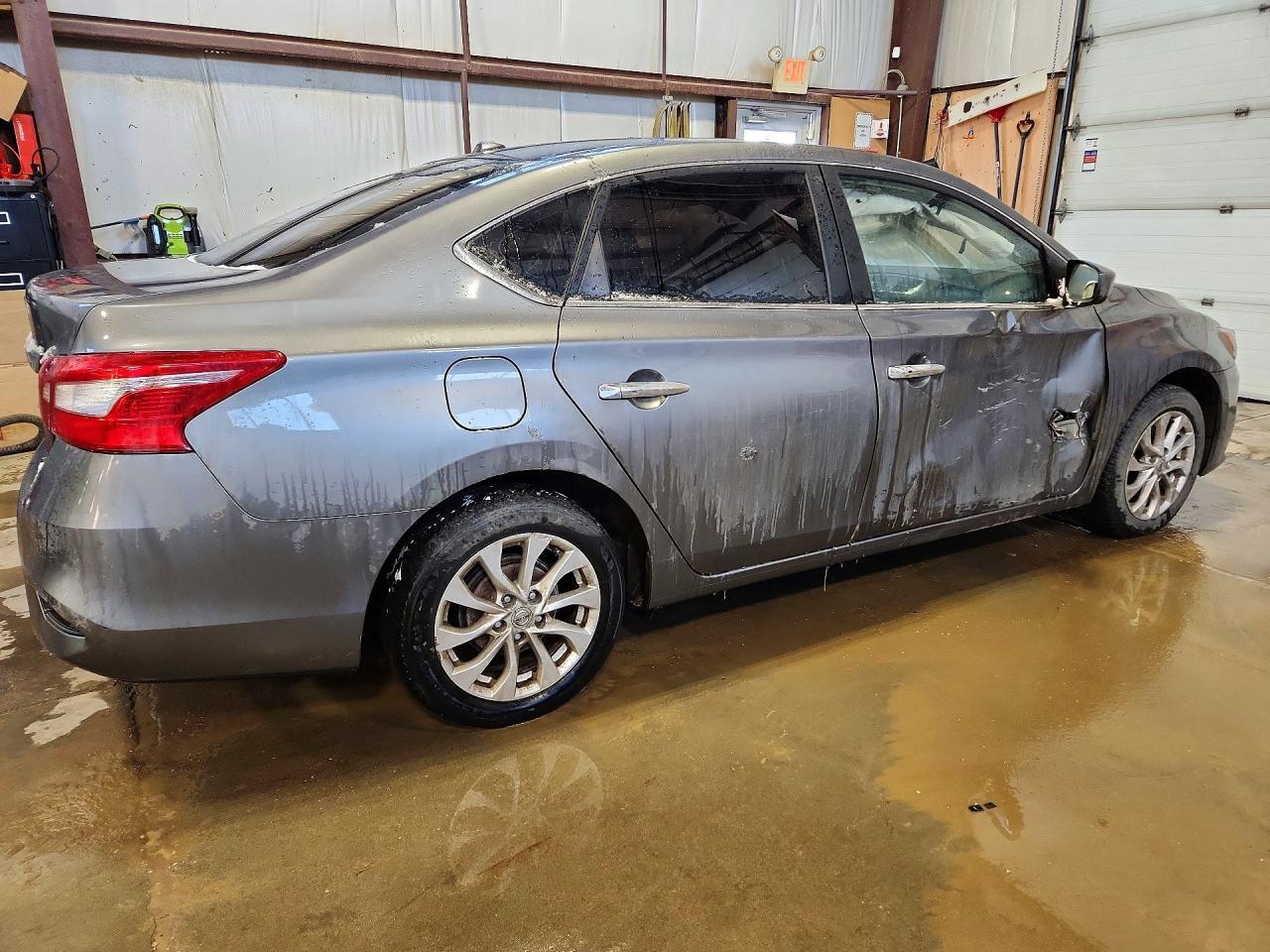 2017 Nissan Sentra S - Фото 3