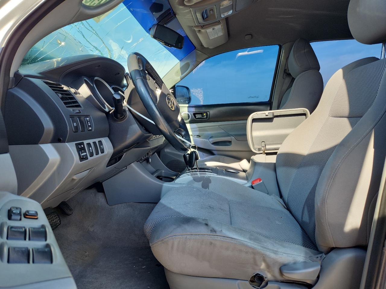 2009 Toyota Tacoma Prerunner V6 - Image 7