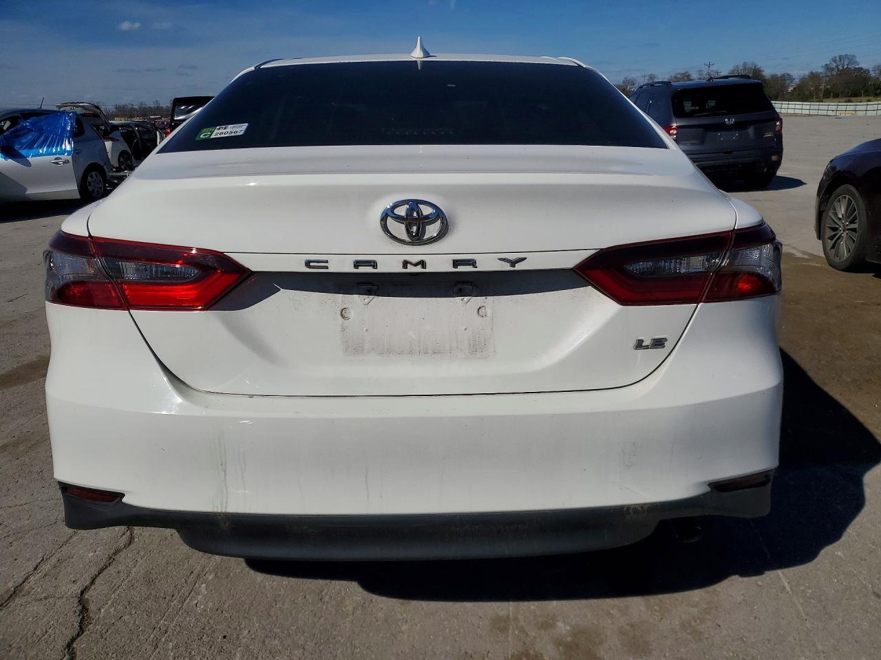 2023 Toyota Camry Le - Image 6