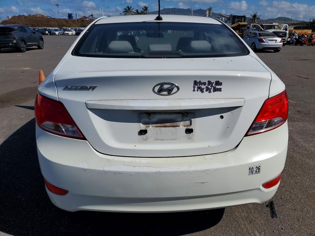 2016 Hyundai Accent Se - Фото 6