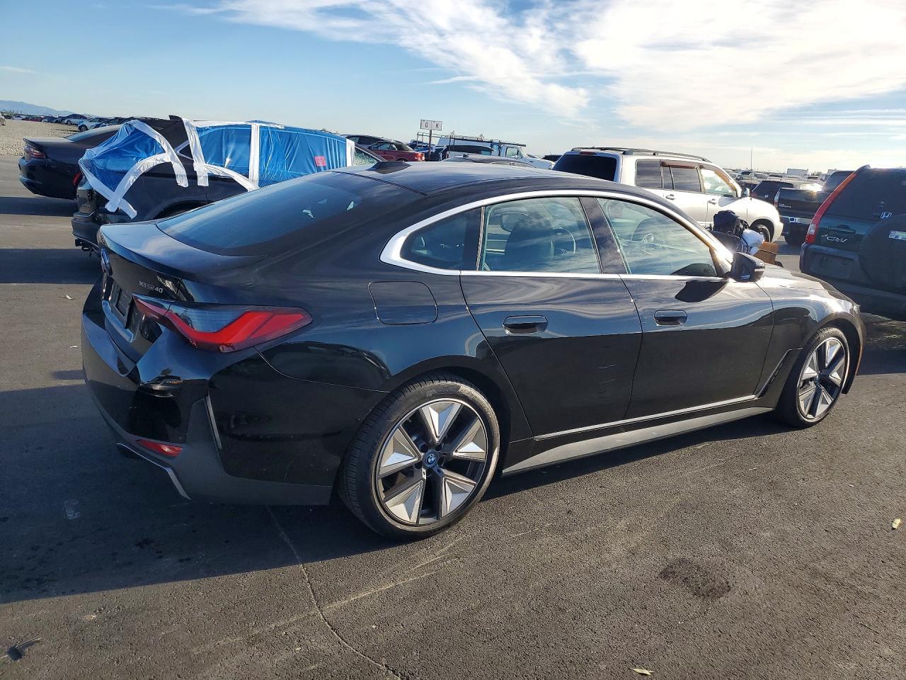 2024 BMW I4 xDrive 40 - Фото 3