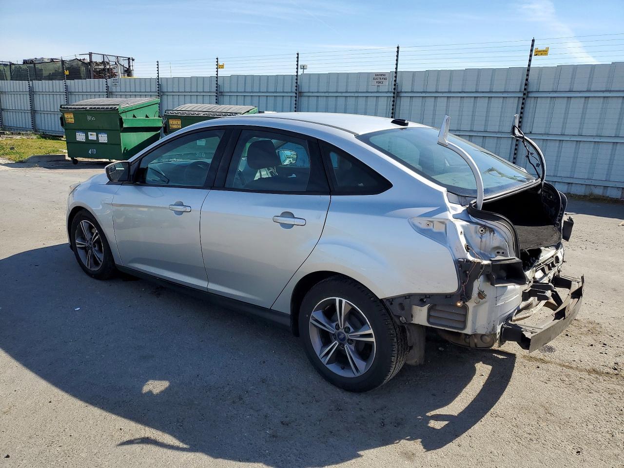 2018 Ford Focus Se - Image 2