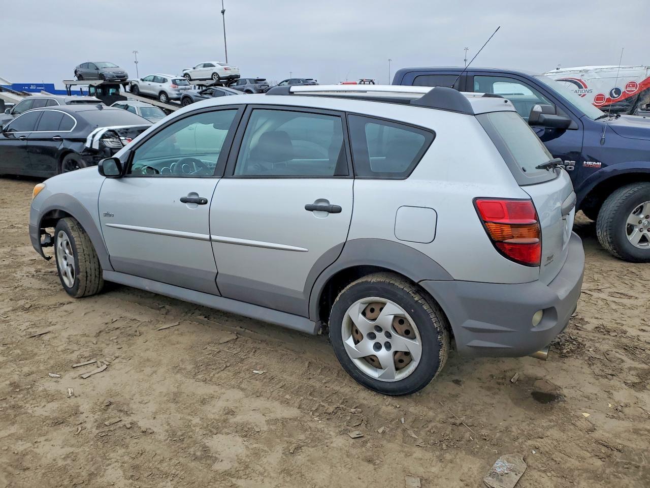 2007 Pontiac Vibe - Фото 2