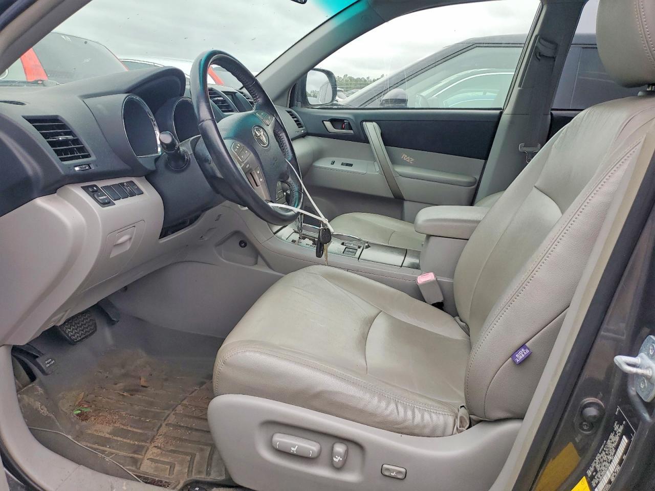 2008 Toyota Highlander Sport - Фото 7