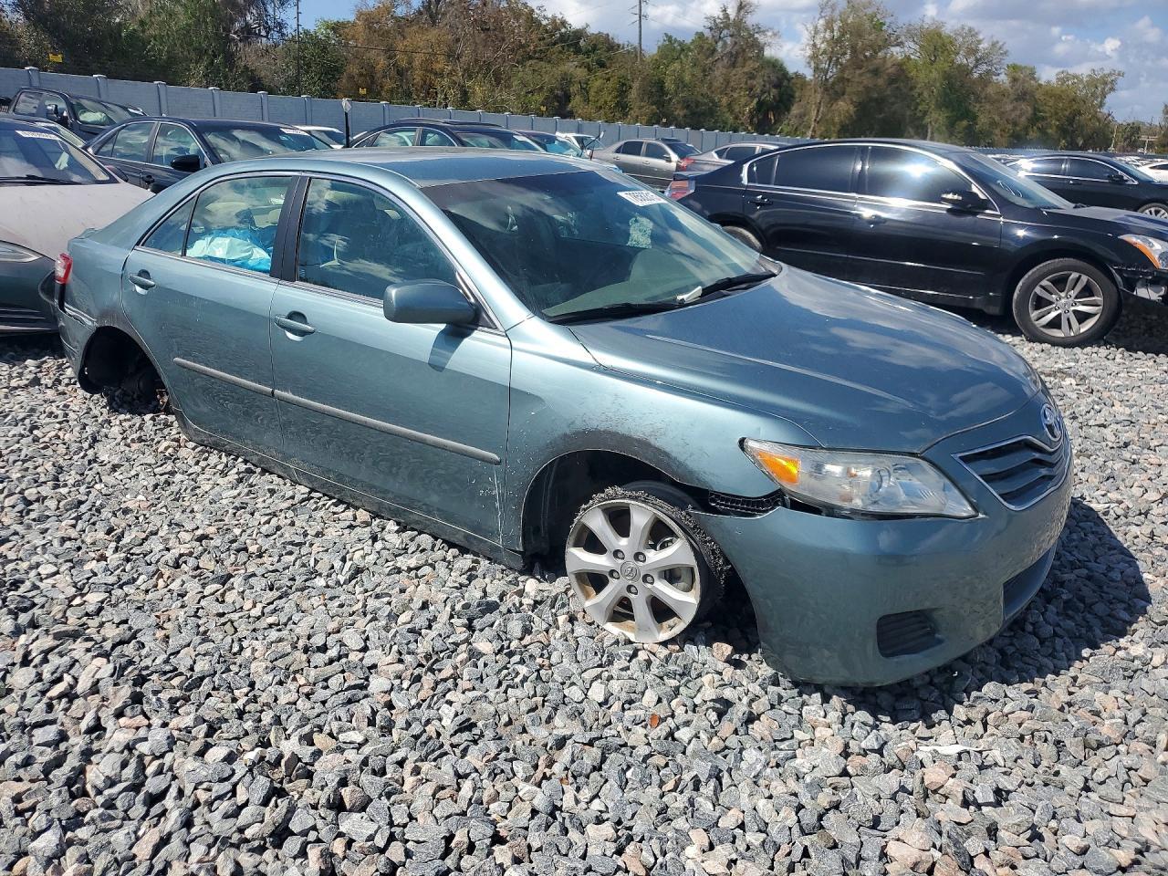 2011 Toyota Camry Base - Image 4