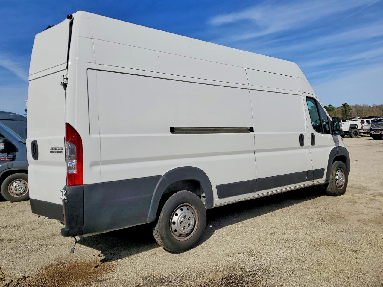 2023 Ram Promaster 3500 Delivery Van - Фото 3