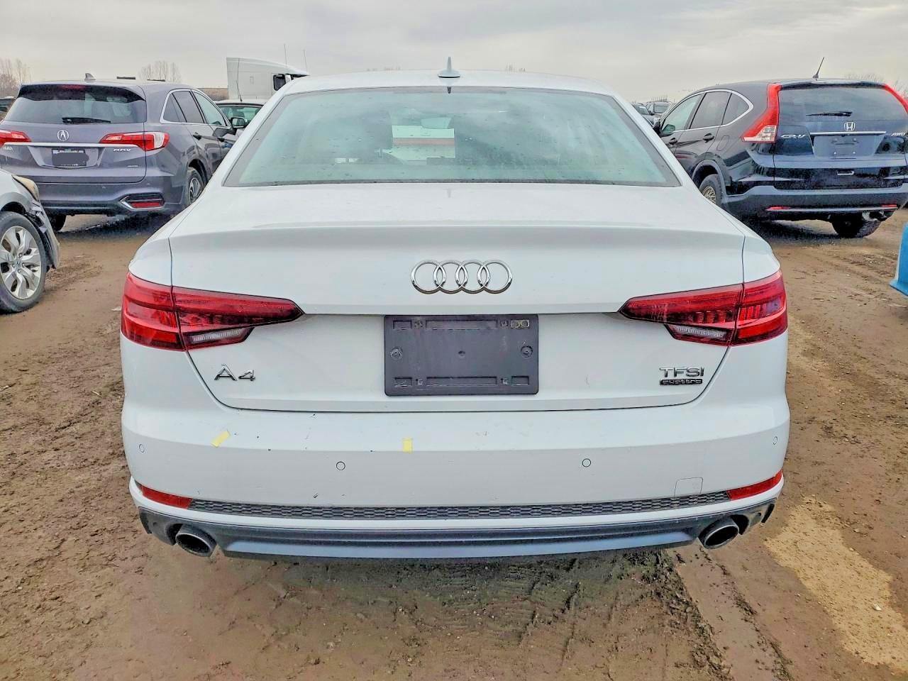 2018 Audi A4 2.0T Quattro 4Dr - Фото 6