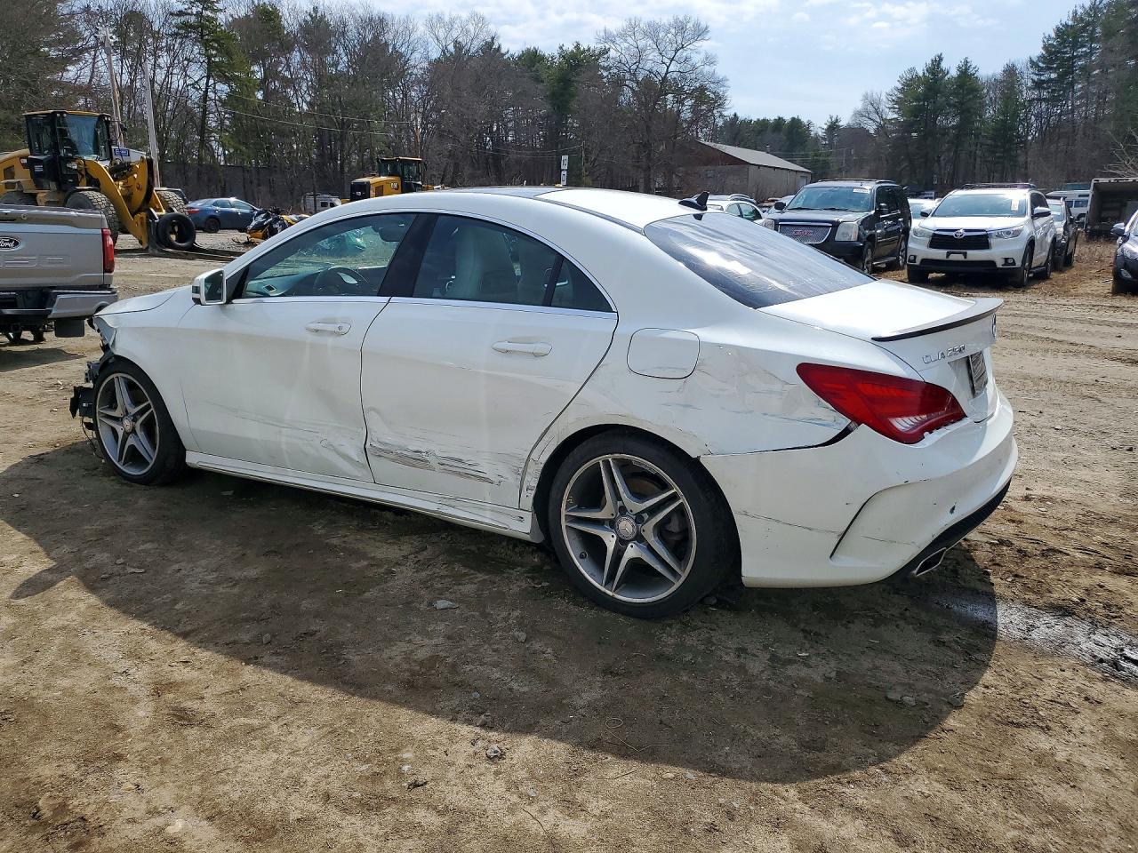 2015 Mercedes-Benz Cla 250 4Matic - Image 2