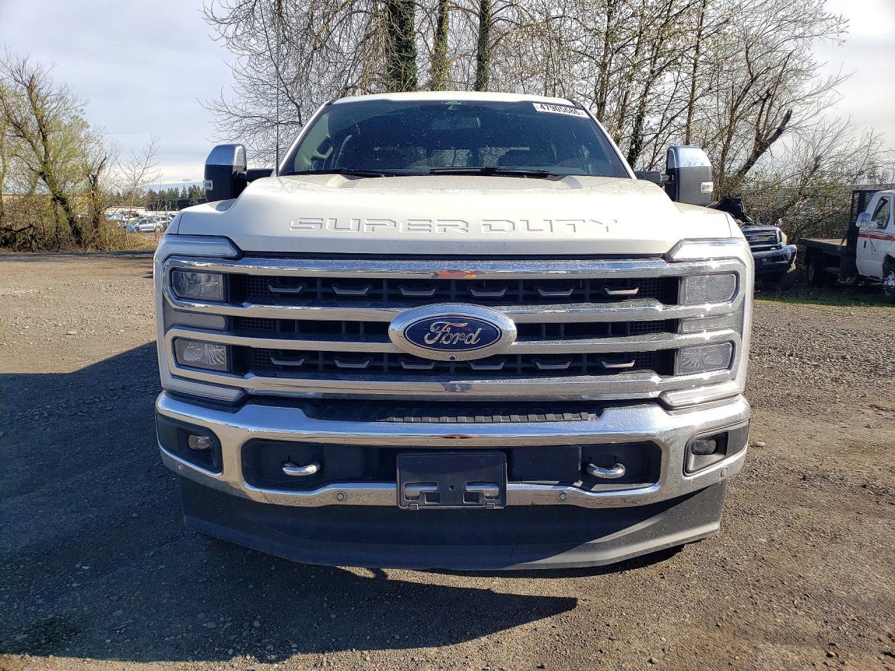 2024 Ford F350 Super Duty - Фото 5