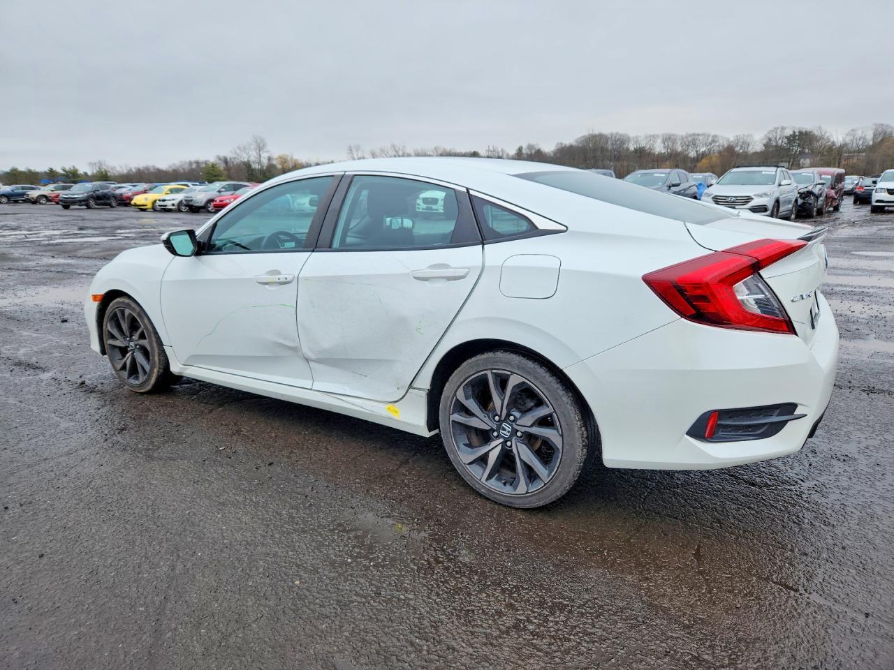 2020 Honda Civic - Фото 2