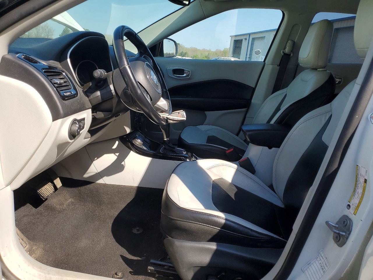 2020 Jeep Compass Limited - Image 7
