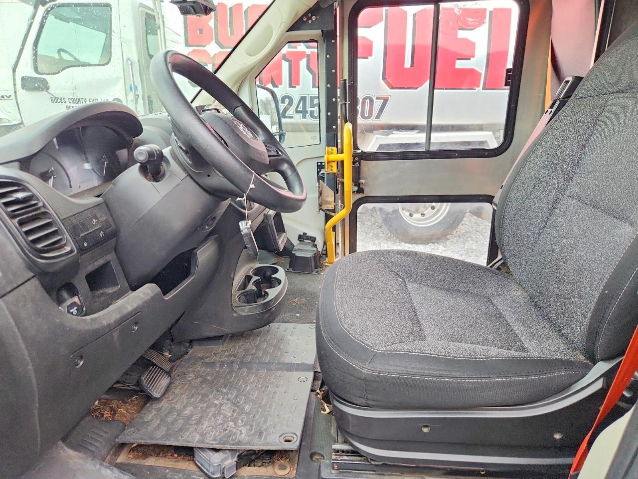 2022 Ram Promaster 3500 Delivery Truck - Image 7