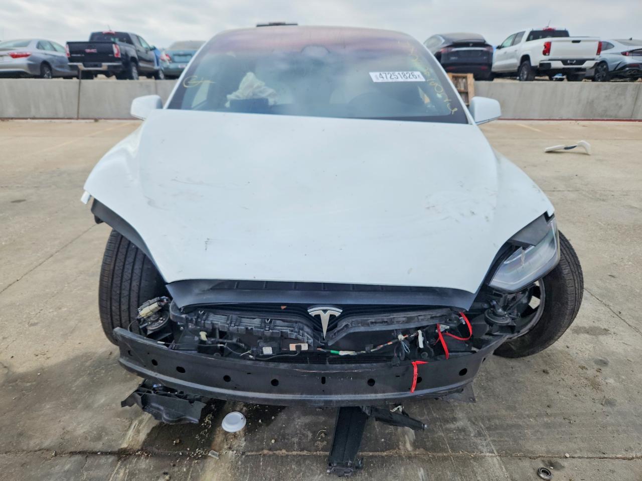 2020 Tesla Model X - Image 5