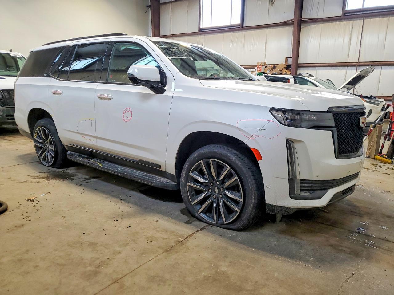 2021 Cadillac Escalade Sport - Фото 4