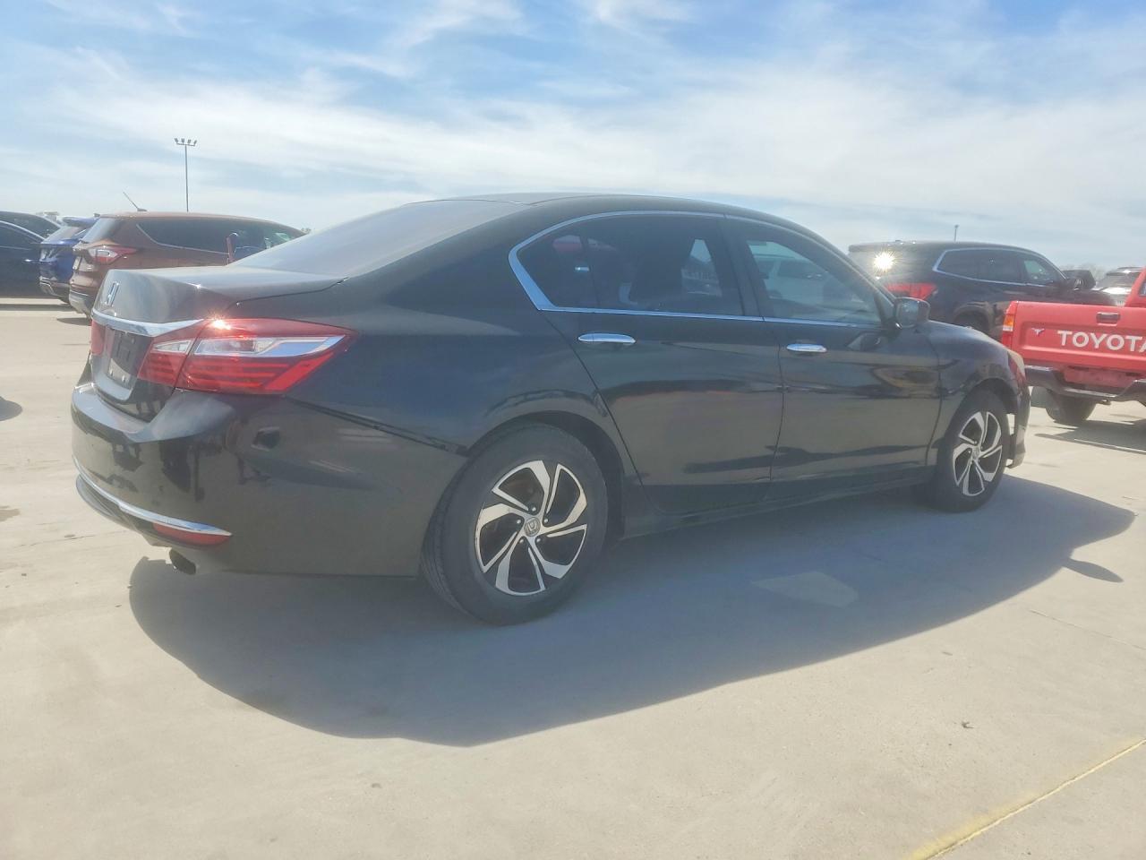 2016 Honda Accord Lx - Фото 3