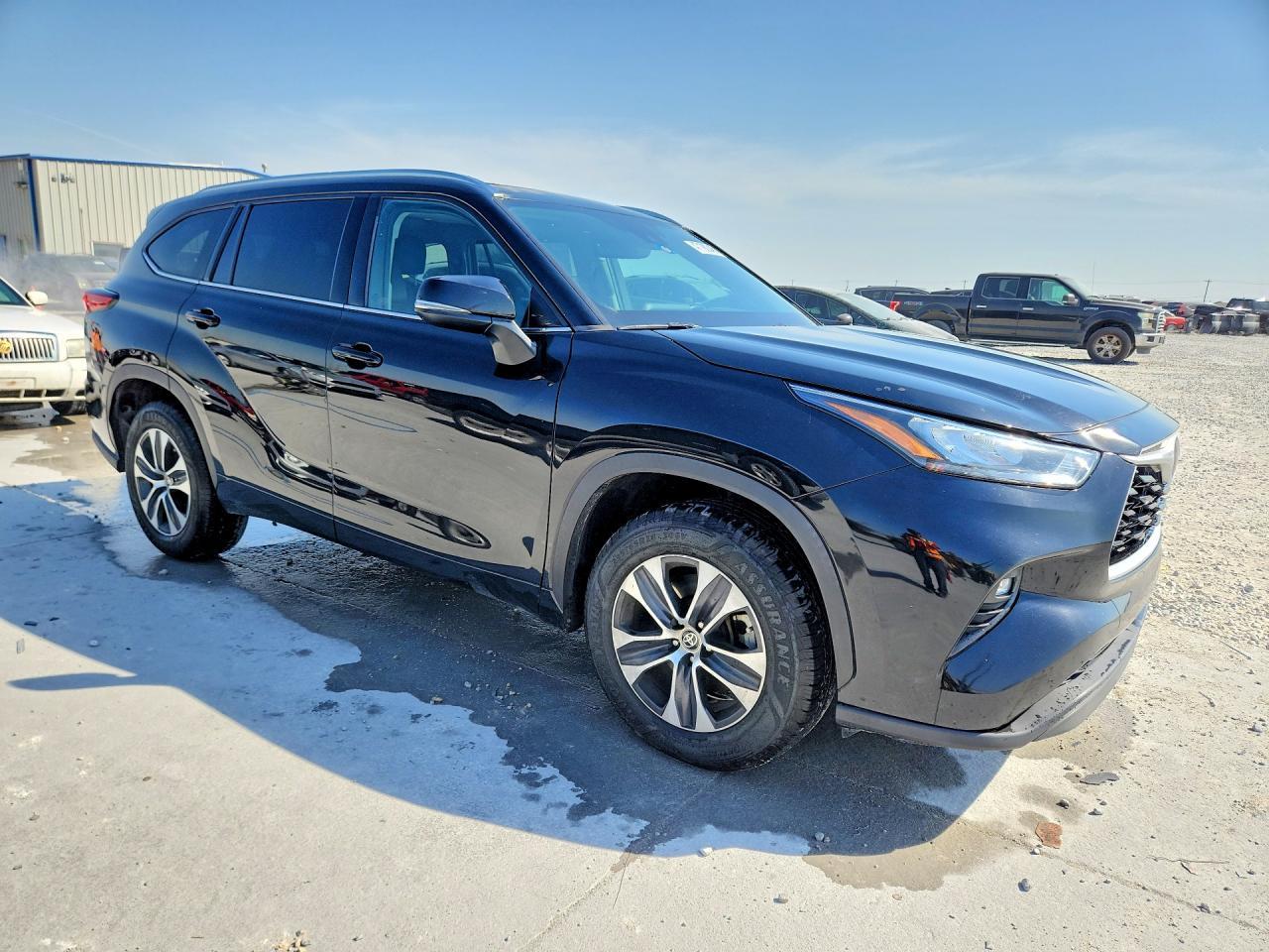 2020 Toyota Highlander Xle - Image 4