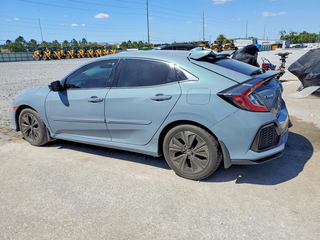 2017 Honda Civic Ex - Фото 2