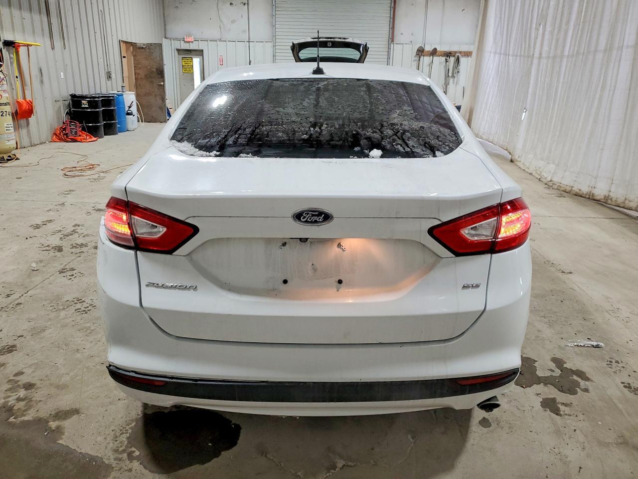 2016 Ford Fusion - Фото 6