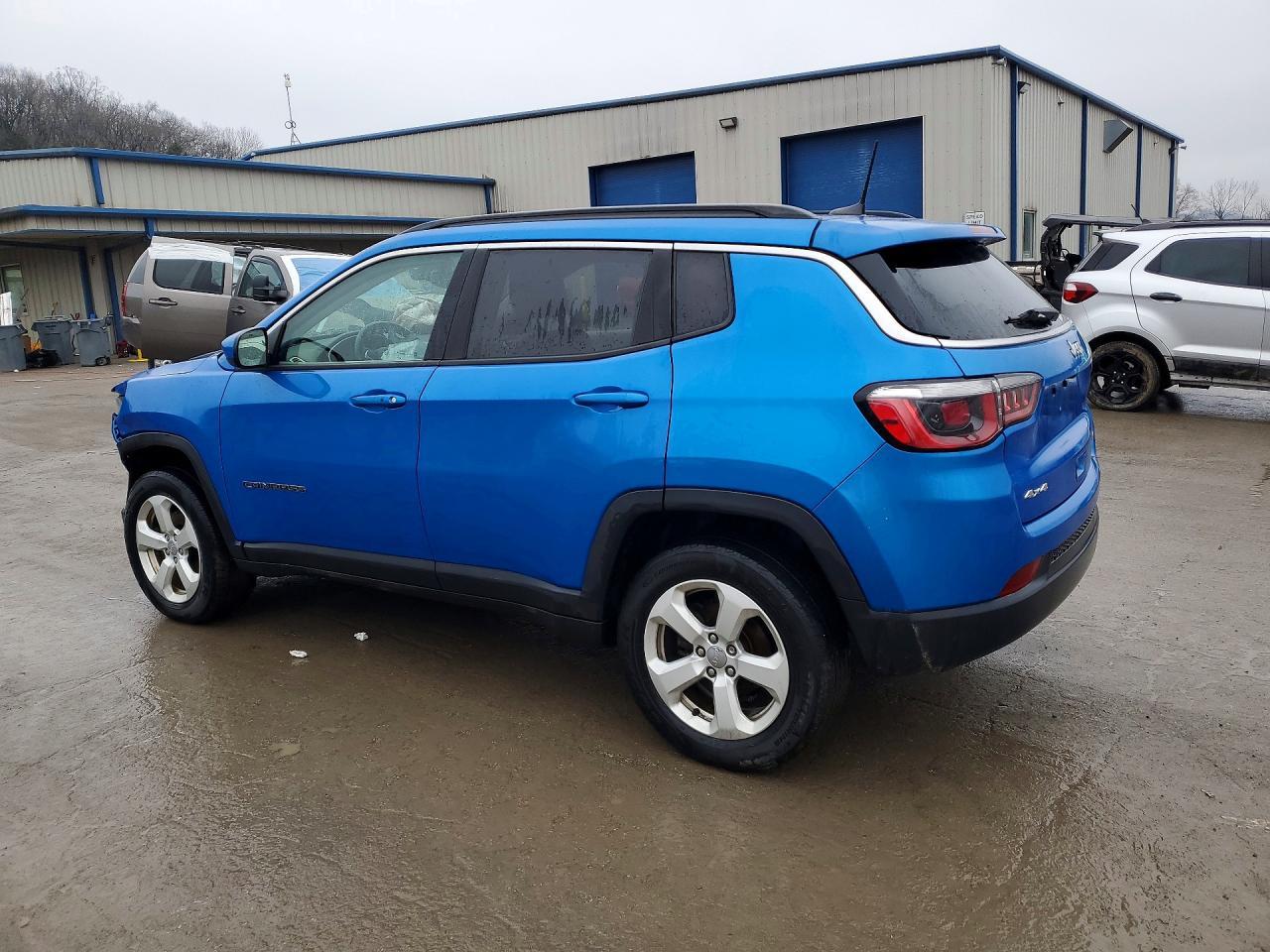 2018 Jeep Compass Latitude - Фото 2