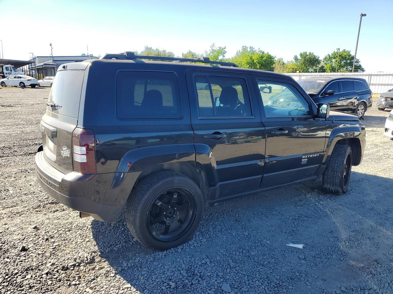 2016 Jeep Patriot Sport - Image 3