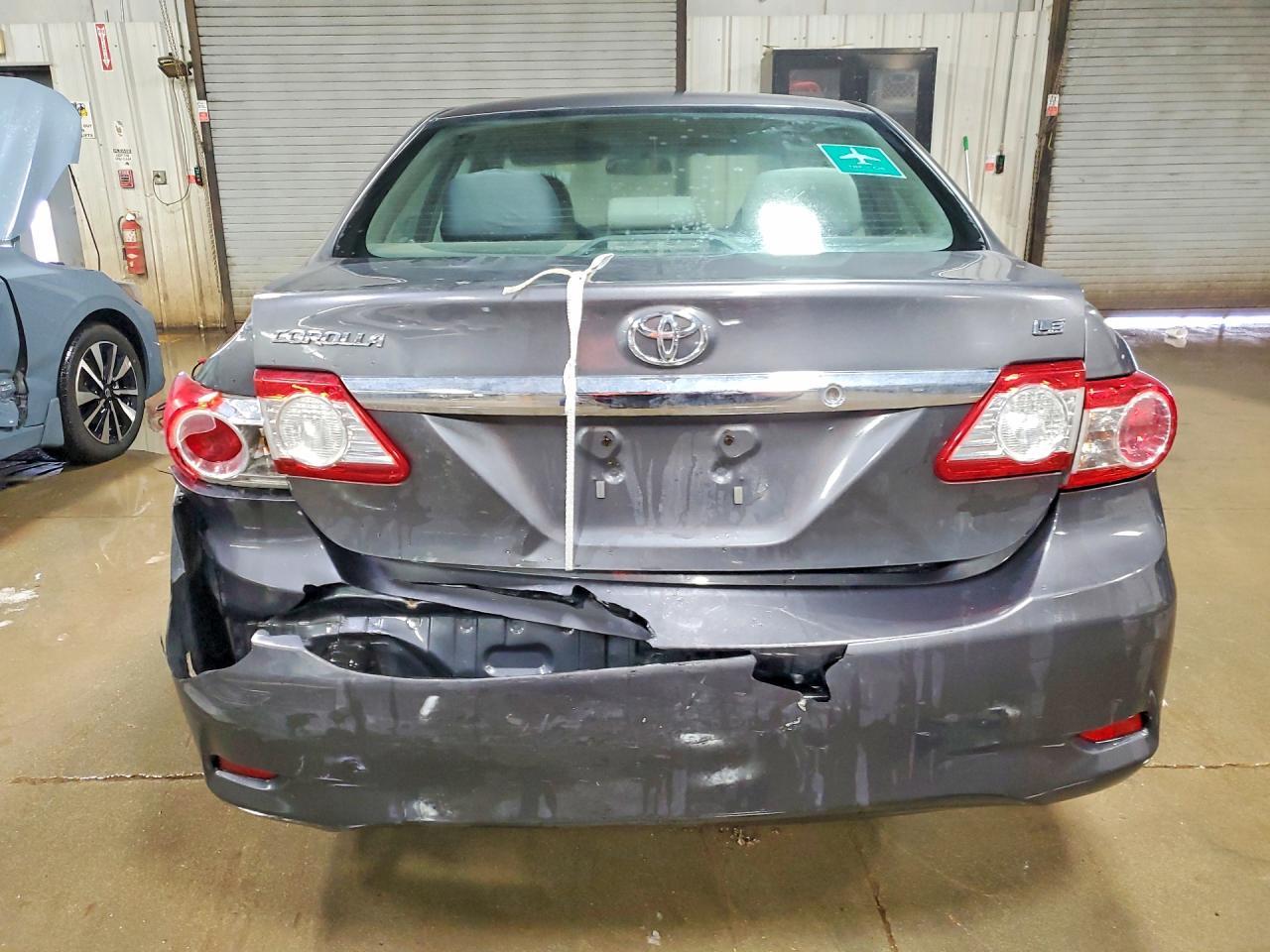 2013 Toyota Corolla Le - Image 6