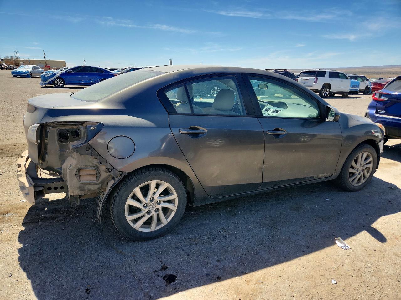 2012 Mazda 3 I - Image 3