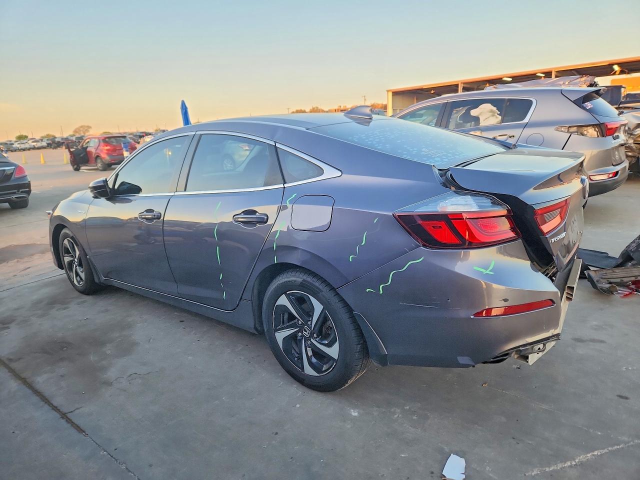 2021 Honda Insight Ex - Фото 2