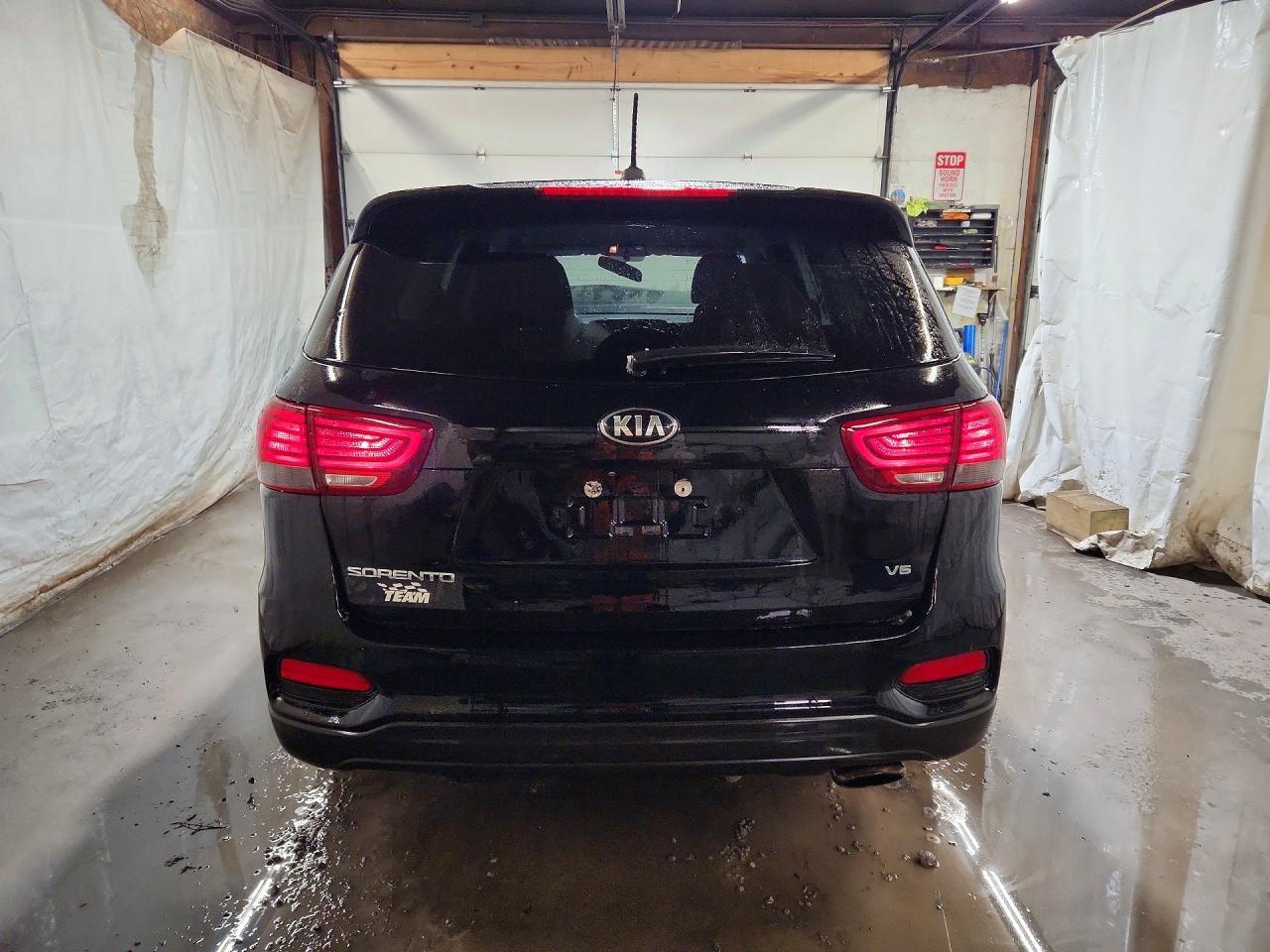 2019 Kia Sorento Lx V6 - Image 6