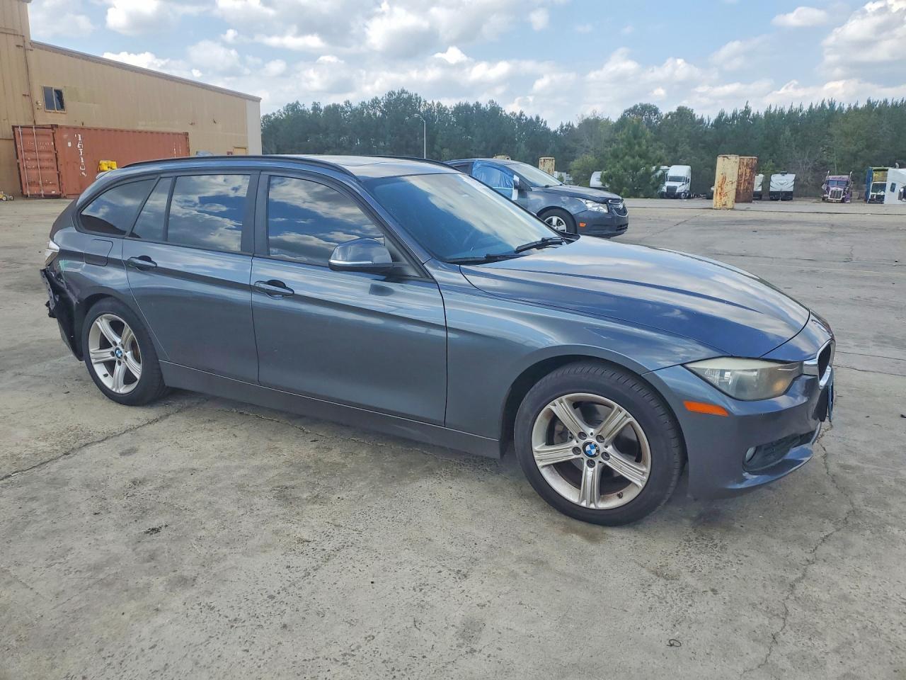 2014 BMW 328 D xDrive - Image 4