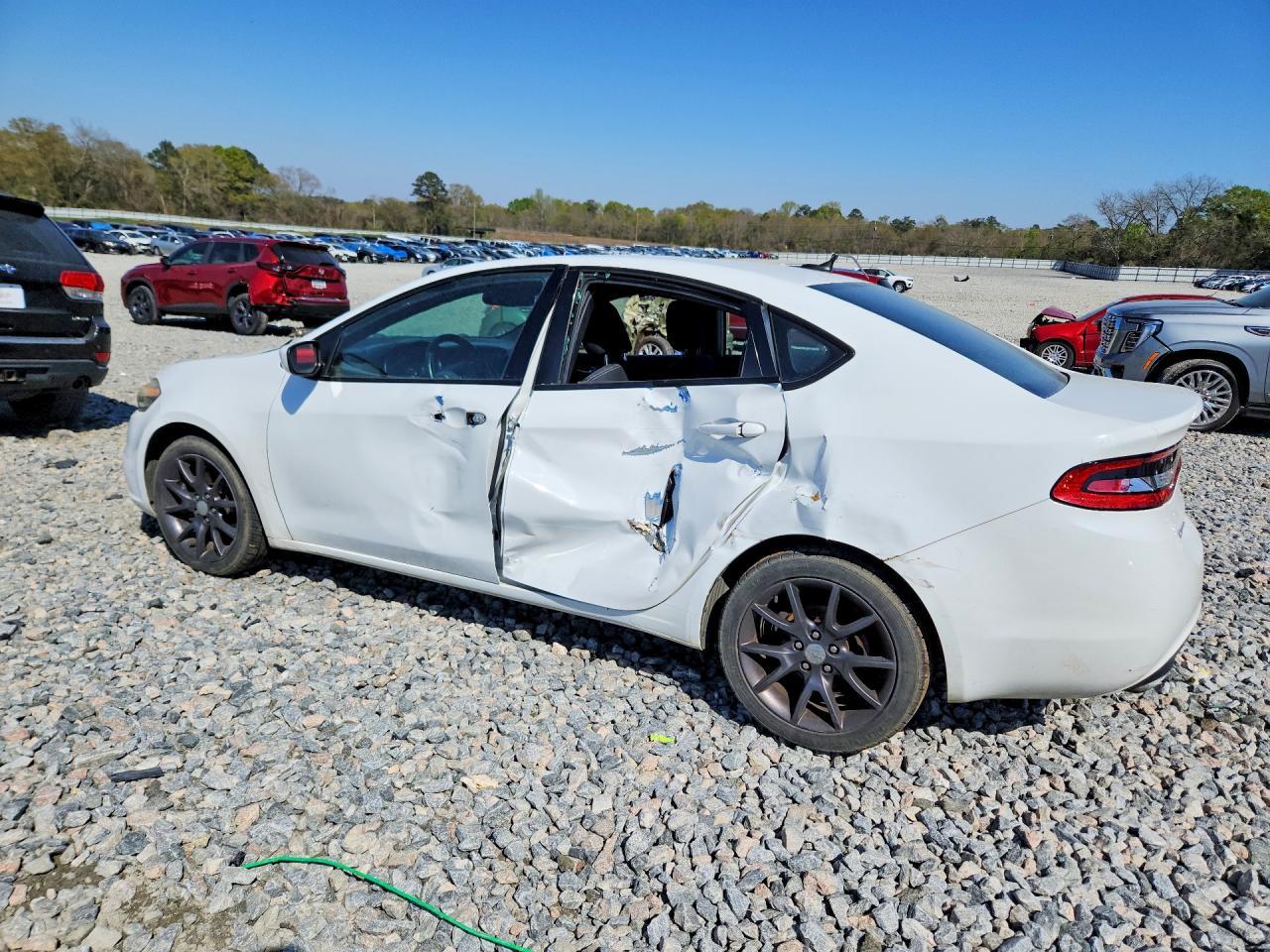 2016 Dodge Dart Sxt - Фото 2