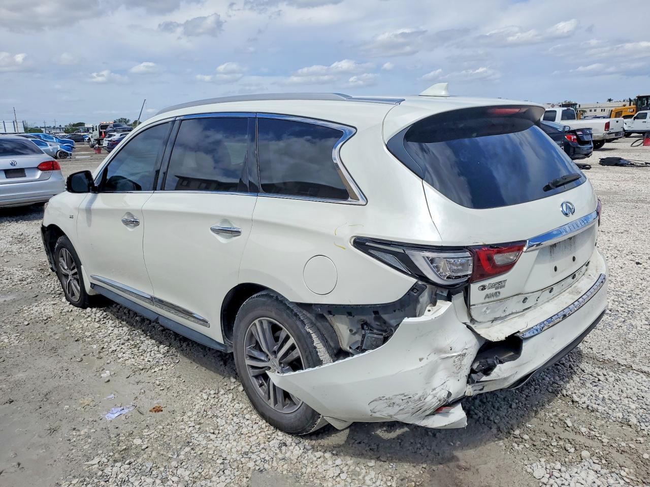 2020 Infiniti Qx60 Luxe - Image 2