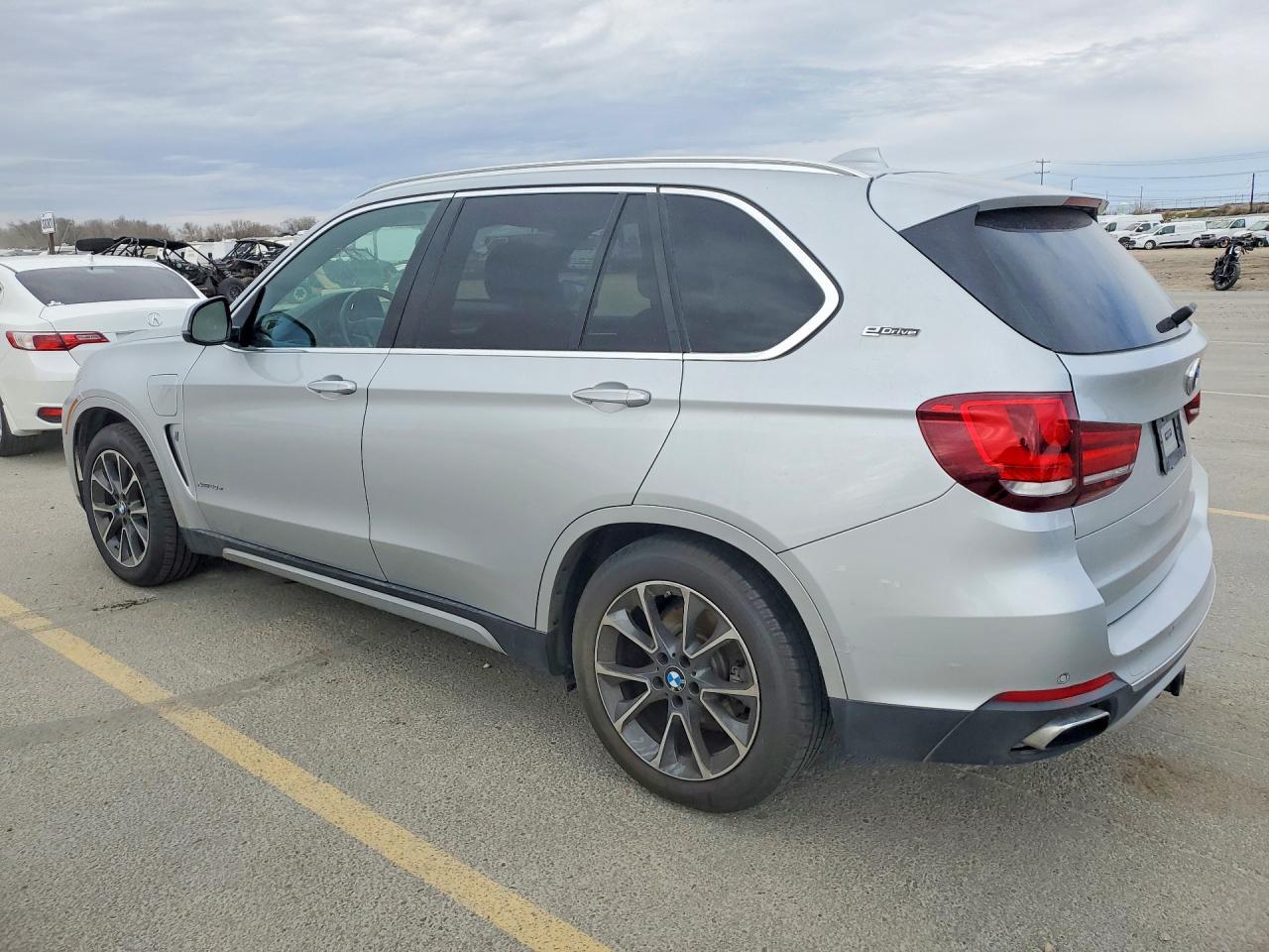 2017 BMW X5 Xdr40E - Фото 2