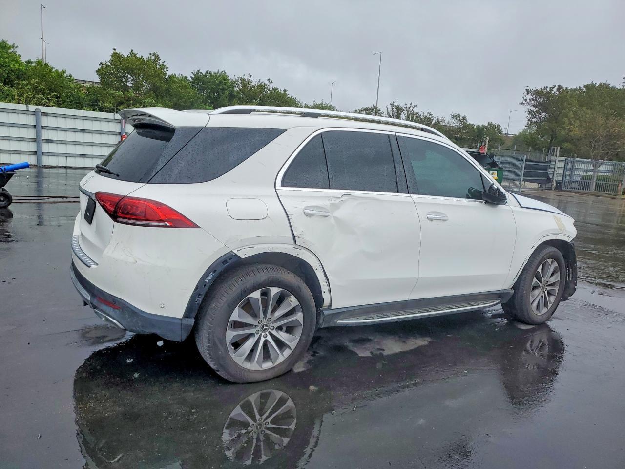 2021 Mercedes-Benz Gle 350 - Image 3