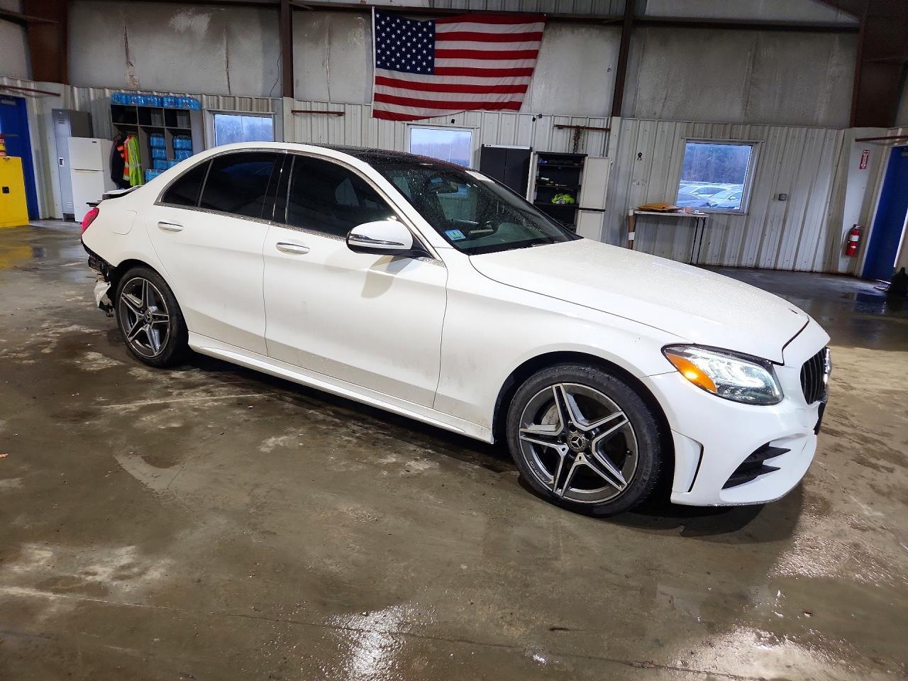2020 Mercedes-Benz C 300 4Matic - Image 4