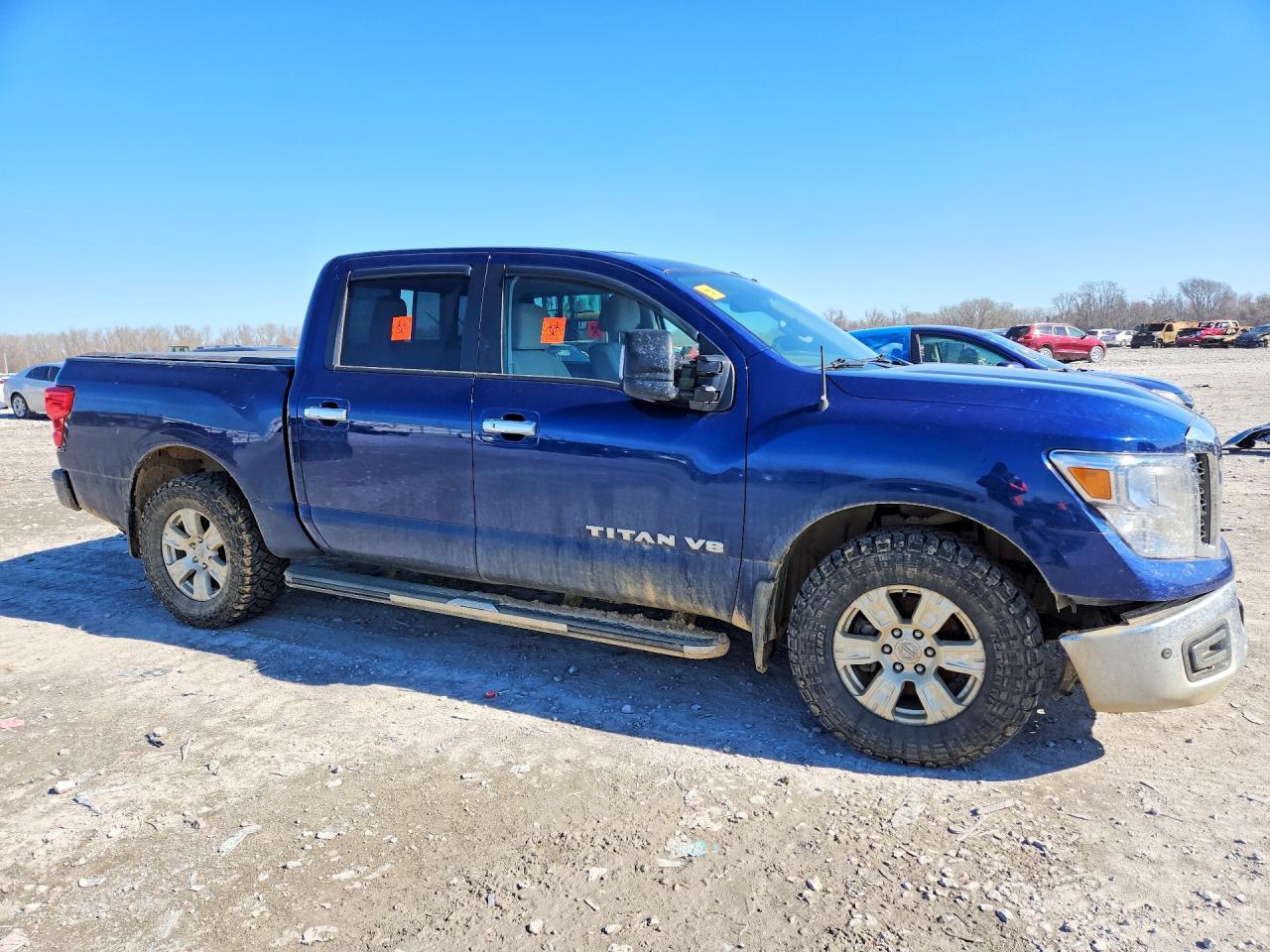 2018 Nissan Titan Sv - Image 4