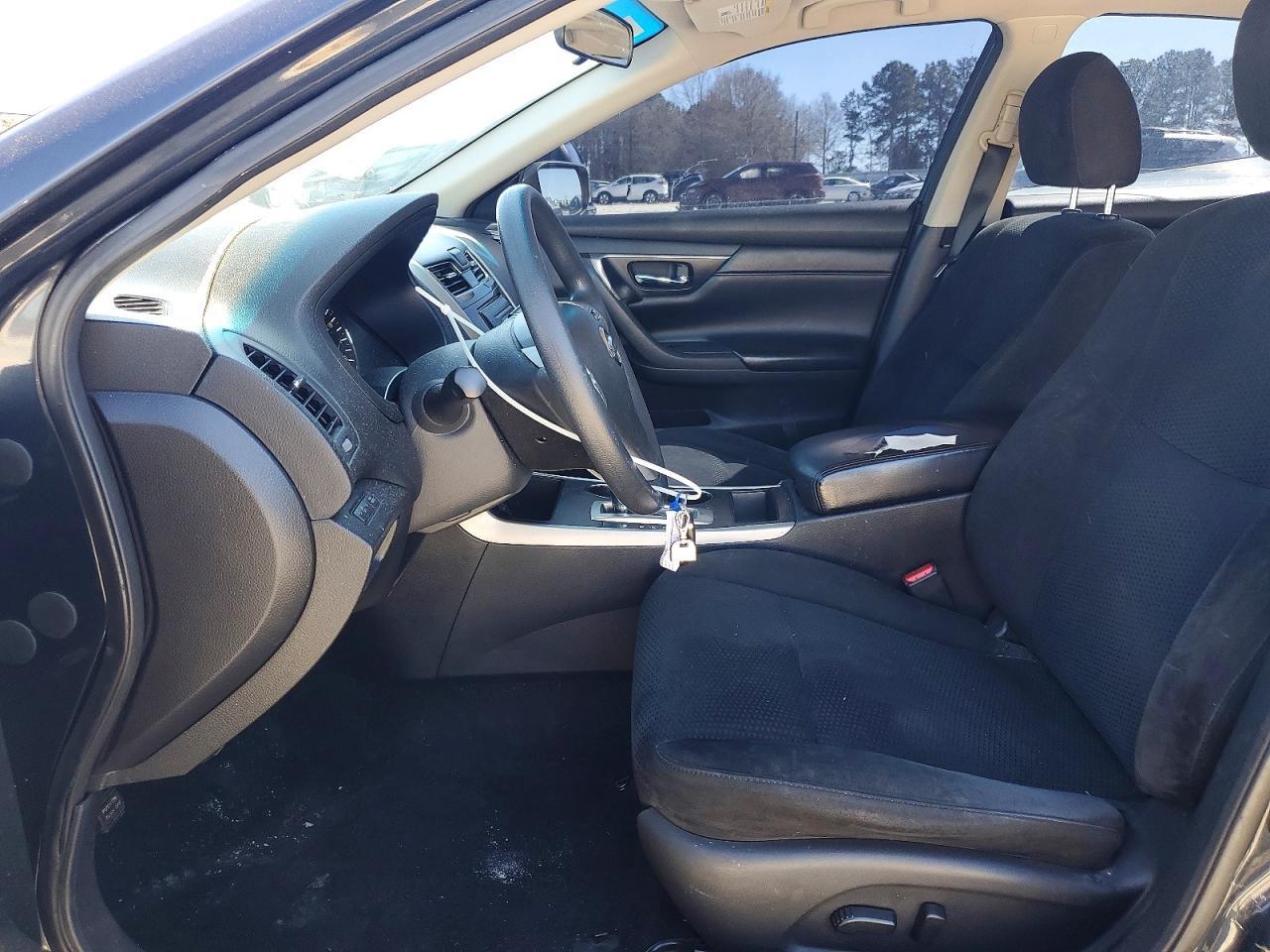 2015 Nissan Altima 2.5 S - Фото 7