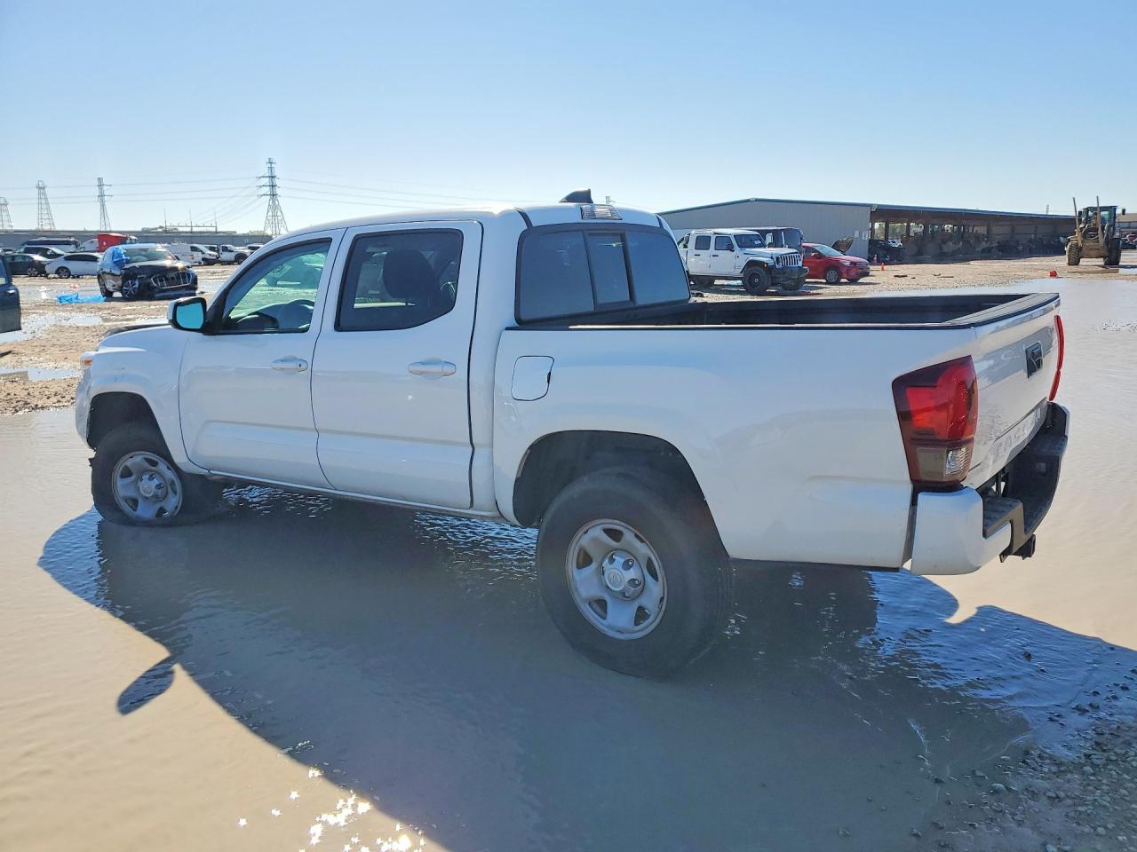 2023 Toyota Tacoma Sr V6 - Фото 2